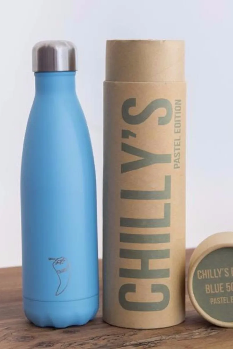 CHILLY // PASTEL BLUE WATER BOTTLE - 12H HOT / 24H COLD
